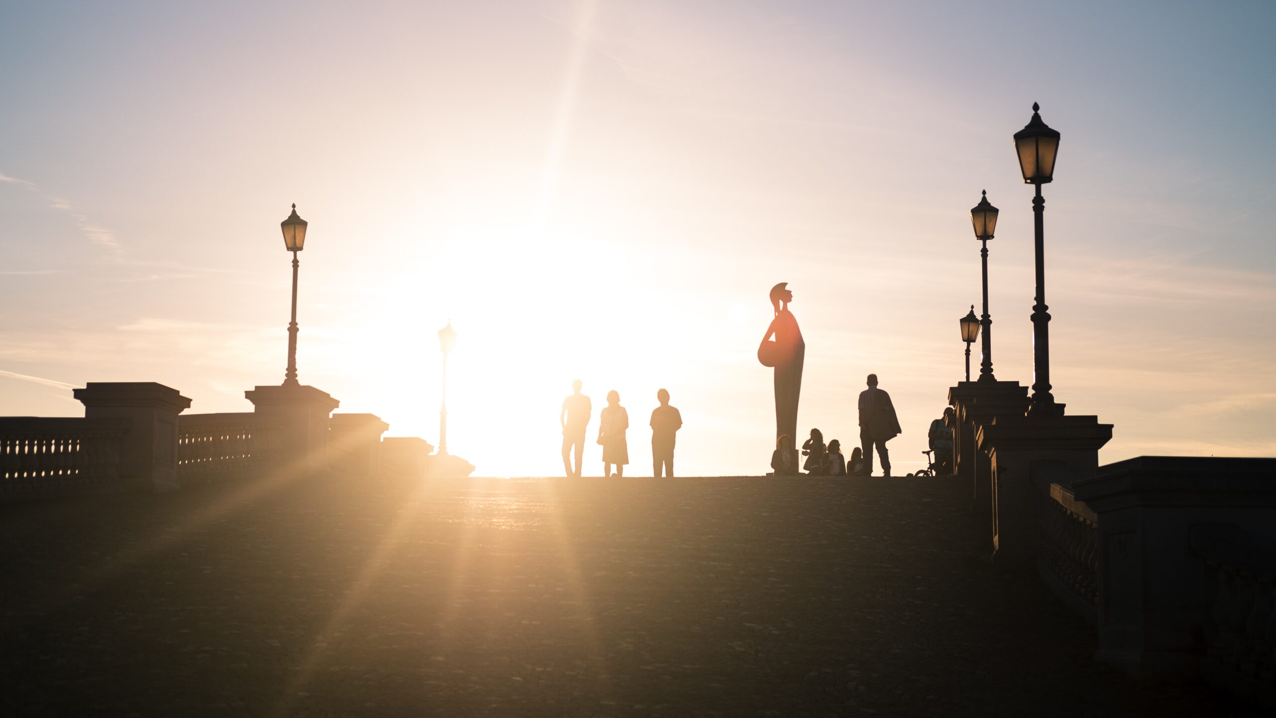 marc-kleen-1048001-unsplash-scaled-1.jpg
