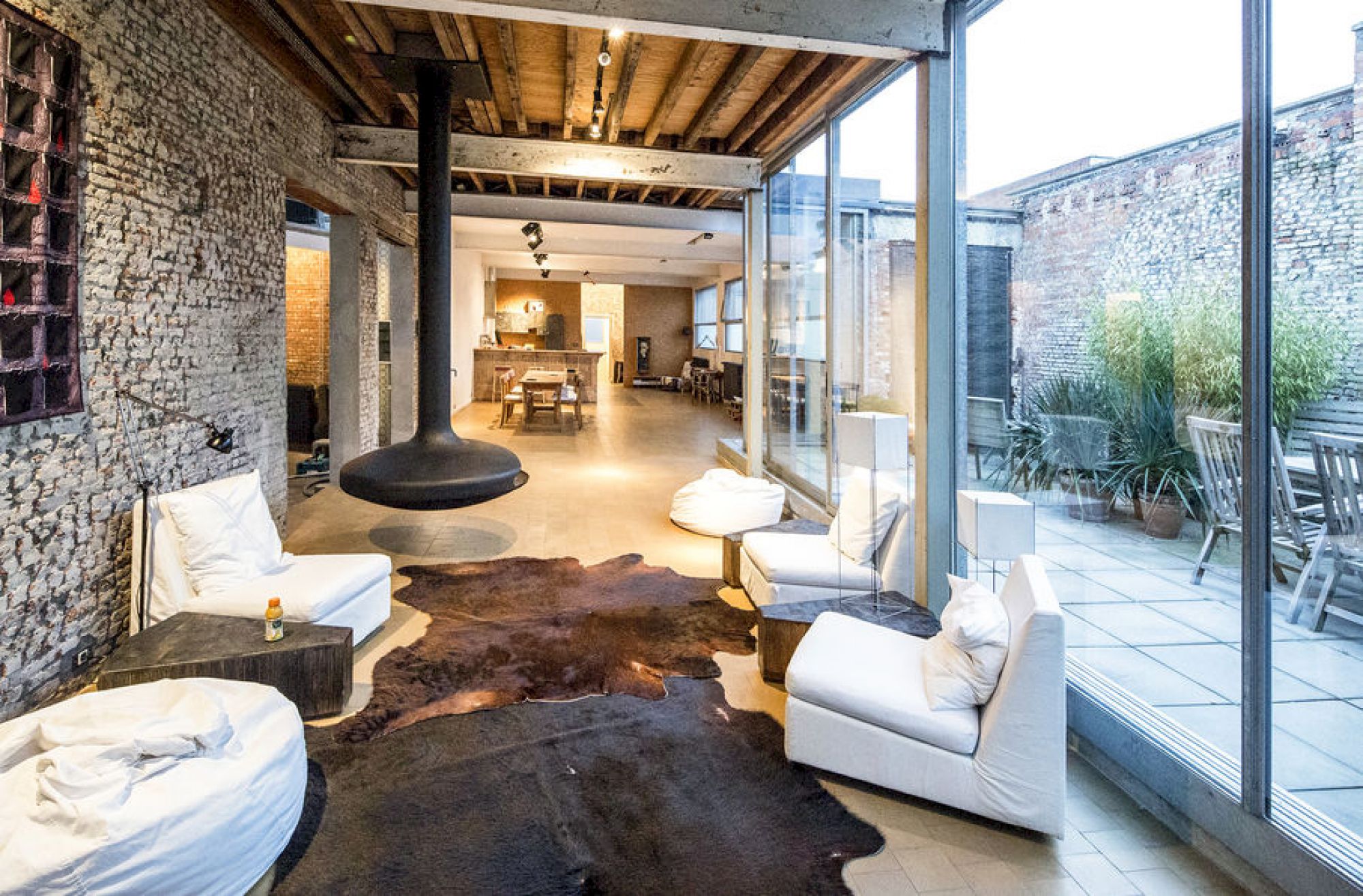 redloft5.jpg